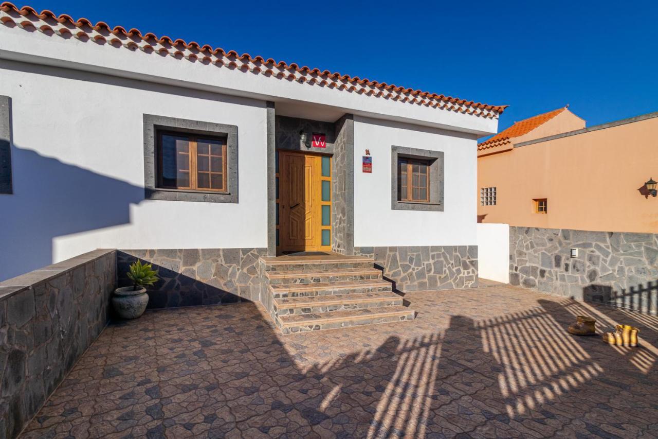 Villa De Pino Firgas ภายนอก รูปภาพ